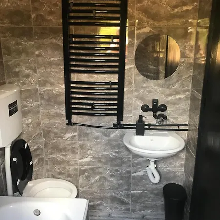Kokin Brod Apartments * Kokin Brod